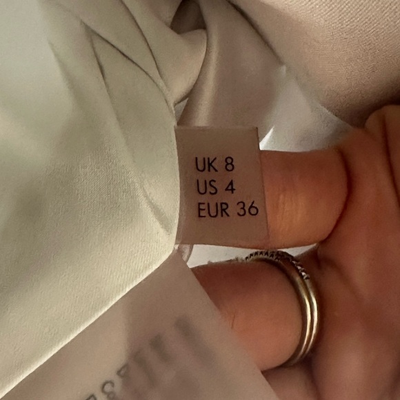 Solace London Elina Dress Ivory - Picture 7 of 9